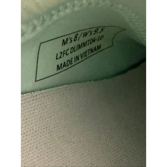 Kizik Mint Green HandsFree Slip On Sneakers Womens Size 9.5 Walking Athleisure - Picture 4 of 5